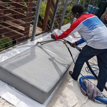 Metropolitan Office Tower